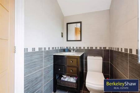 En-suite shower room