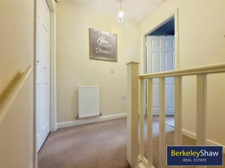 a9ee986a--48B5-8EA4-5C63F9431248-55855-000008E9DE5