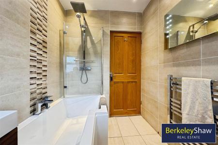 Bathroom (2)