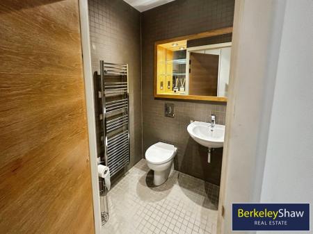 pbox-bathroom-339534.jpg