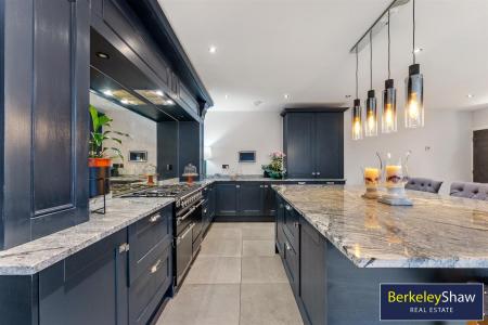 Kitchen/Living/Dining