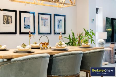 Kitchen/Living/Dining