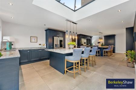 Kitchen/Living/Dining