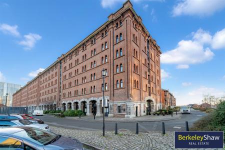 Waterloo Warehouse (5)