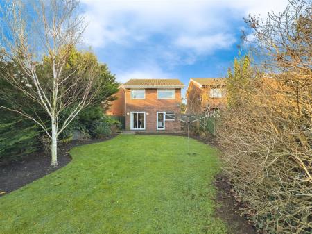 0b4700d9-C-42FD-B4DF-F7A1BF057B4C-9255-000001682C5