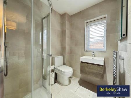 Ensuite Shower
