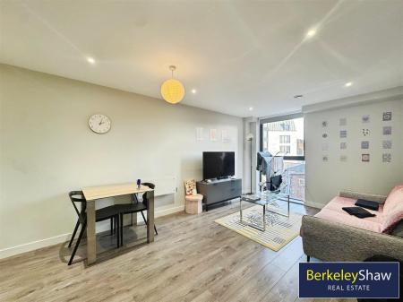 Open plan kitchen diner/living area