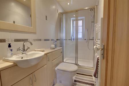 Cloakroom/Shower Room