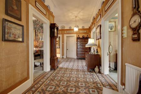 Entrance Reception & Hallway