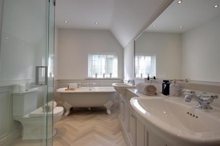 En-suite Bathroom