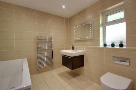 Luxurious En-Suite