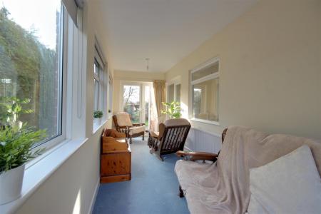 Lobby/Sitting Room