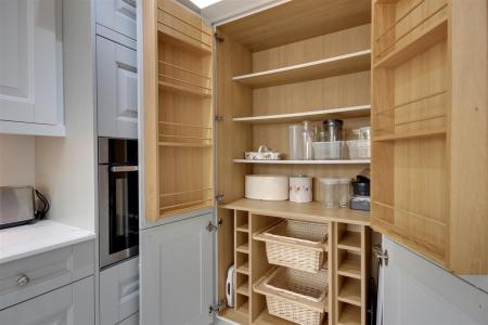 Pantry Unit