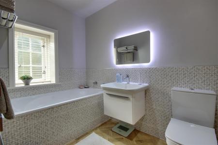 En-suite Bathroom