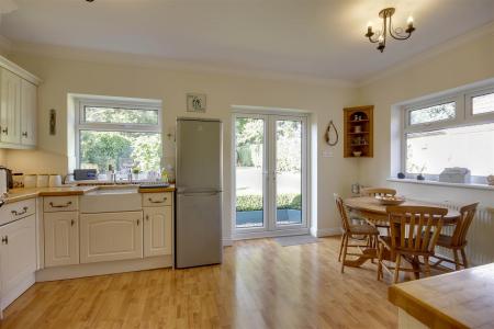 Breakfast Kitchen