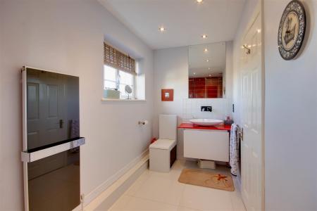En-Suite Shower Room