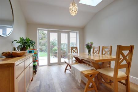 Sitting/Dining Room