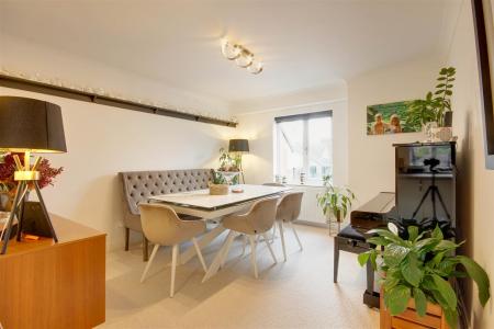 Dining/Day Area