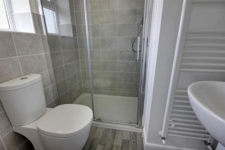 Ensuite Shower Room