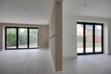 Sitting/Dining Room