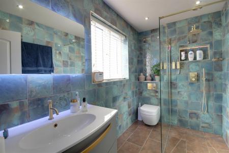 En-suite Shower Room