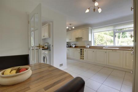 Dining Kitchen - Alternative View