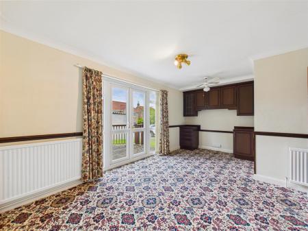Bedroom 3 / Reception Room