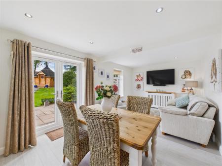 Living/Dining Area