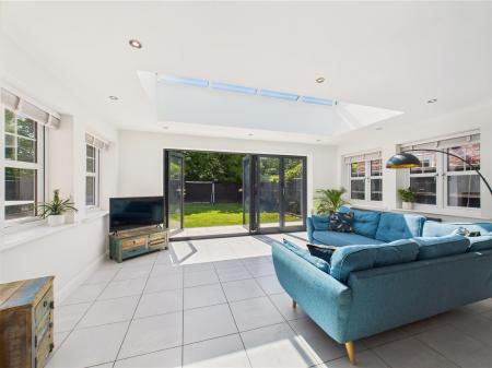 Living / Dining Areas