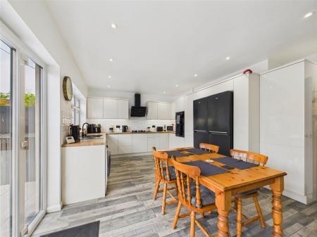 Dining Kitchen