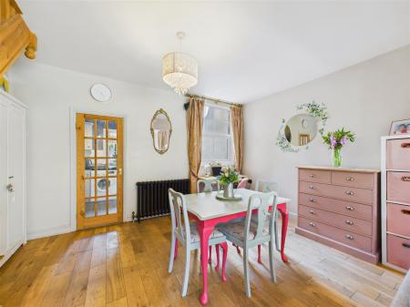 Dining/Sitting Area