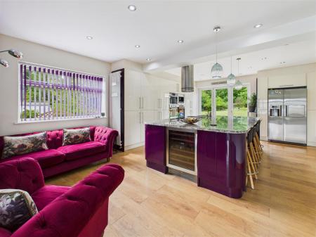 Living Kitchen