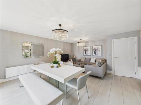 Living / Dining Area