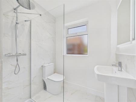 Ensuite 2