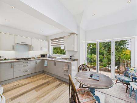 Dining Kitchen