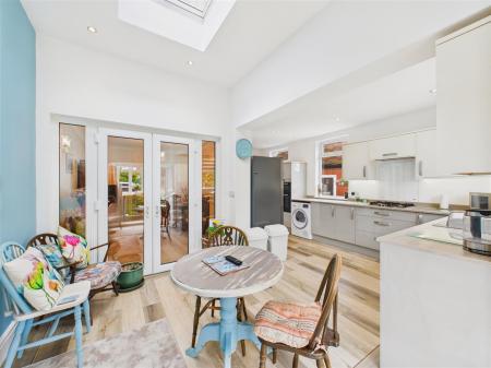 Dining Kitchen