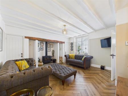 Living/Dining Room