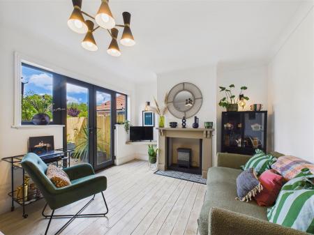 Sitting/Dining Room