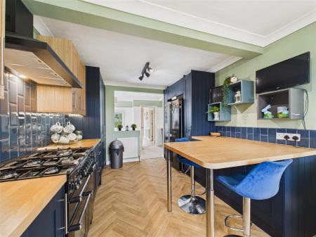 Dining Kitchen