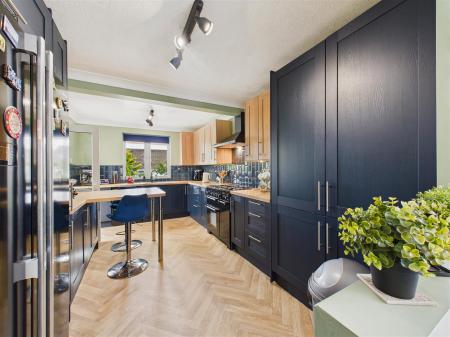 Dining Kitchen