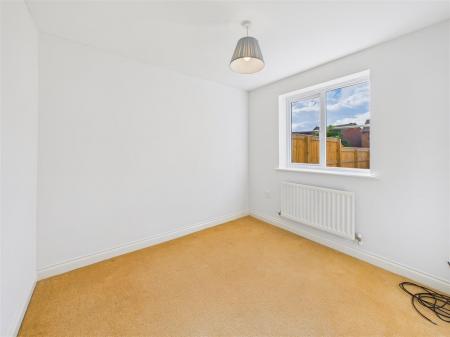 Bedroom 3/Office