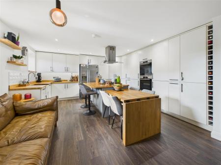 Dining Kitchen