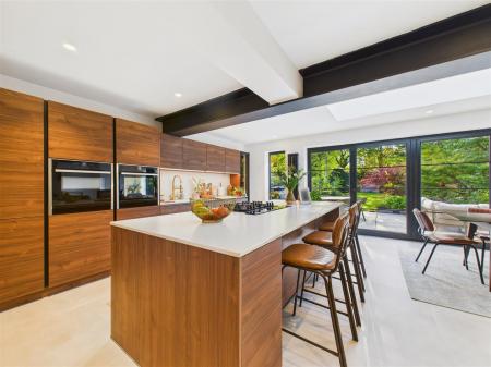 Open Plan Living/Dining/Kitchen