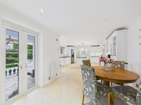 Open Plan Living Kitchen