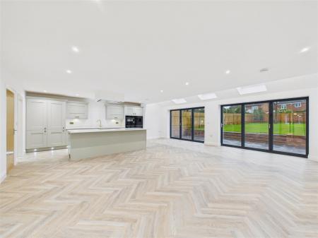 Amazing Living/Dining/Kitchen