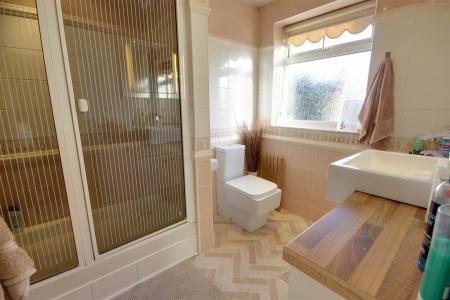 En-suite Shower Room