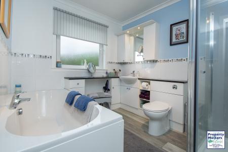 En  Suite