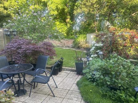 garden.jpg