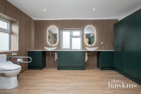 En-Suite Shower Room