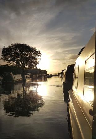 Leeds and Liverpool Canal